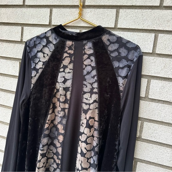 LOGO Lavish by Lori Goldstein Black Velvet Jacquard Mock Neck Tunic Top L - Picture 8 of 9